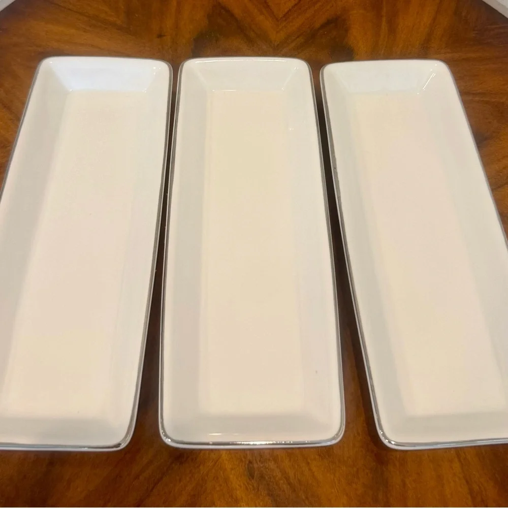 3 Towle Silversmiths Fine Bone China White Rectangular Serving Platters - Picture 4 of 7